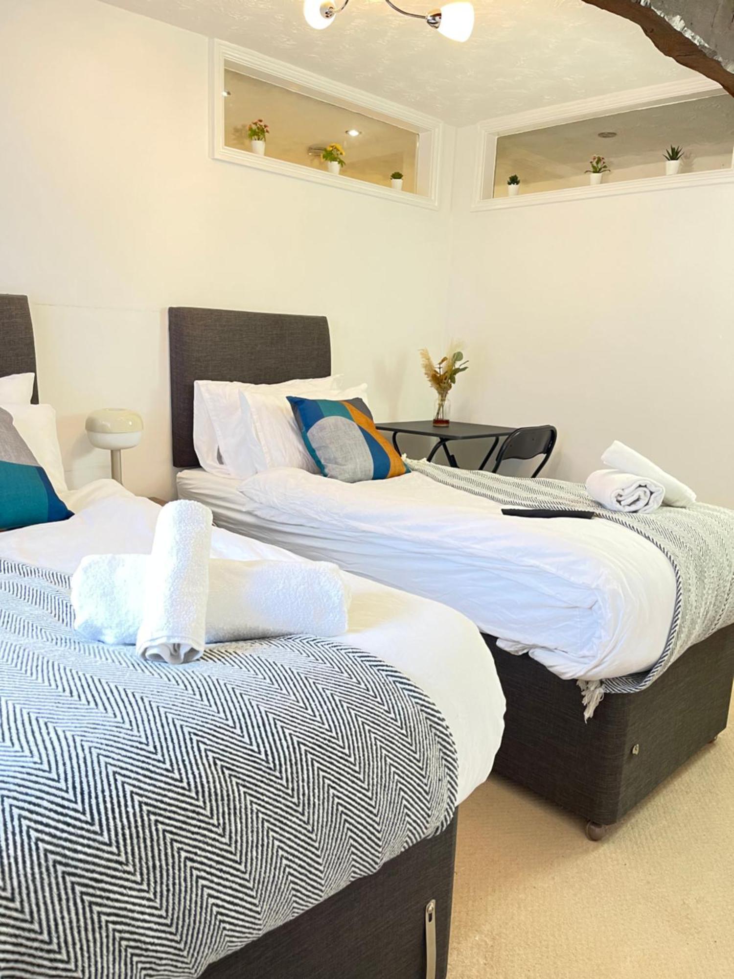 Mount Yard - Stylish Cottage - Close To Alton Towers - Peak District - Stoke-On-Trent Sleeps 5 Totmonslow Zewnętrze zdjęcie
